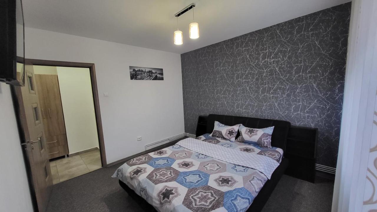 Apartament Navi Onesti Bagian luar foto